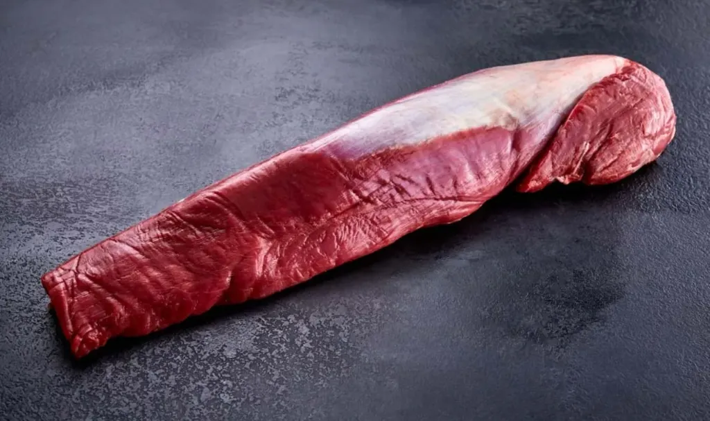 Chilled 150 Days Grain Fed Black Angus Beef Tenderloin , chain Off